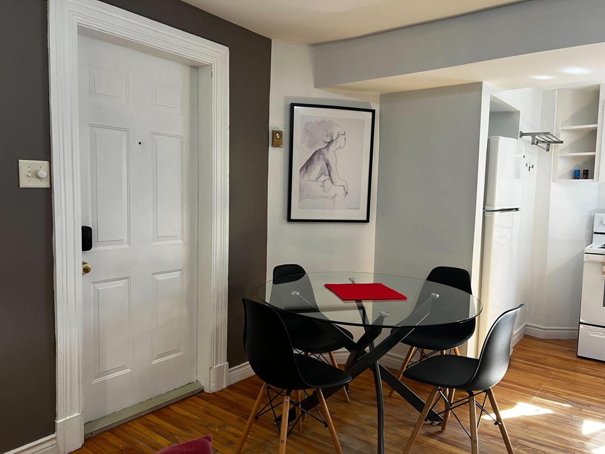 Inglis Heritage Cozy 2-Bedroom Near Waterfront & Dining, Unit D Halifax Exterior photo